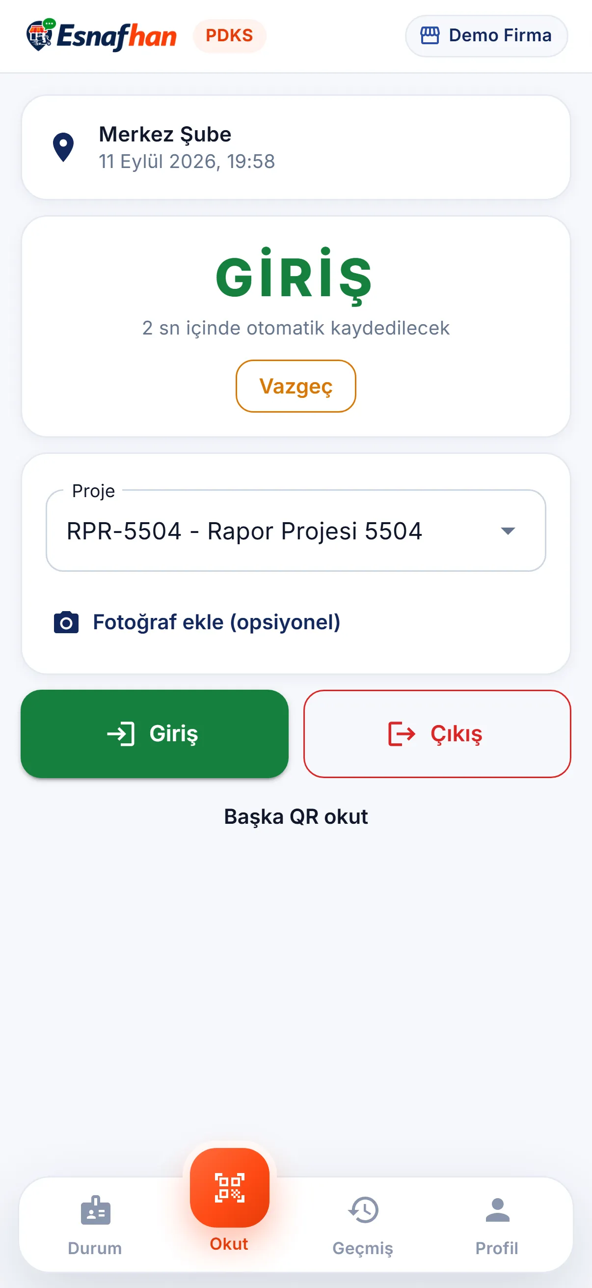 Telefonla kapıdaki karekodu okutma